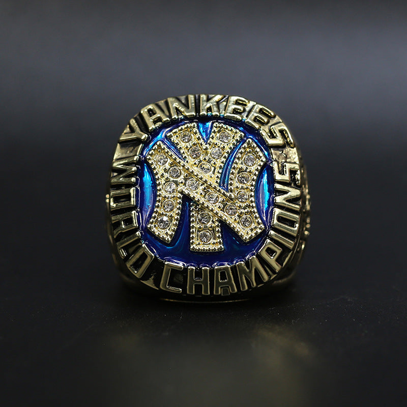 MLB 1977 New York Yankees Men's Baseball World Series Replica Championship Ring - Your Ring
