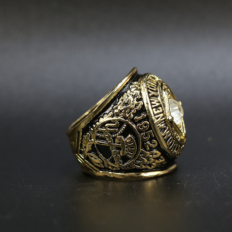MLB 1952 New York Yankees Men's Baseball World Series Replica Championship Ring - Your Ring